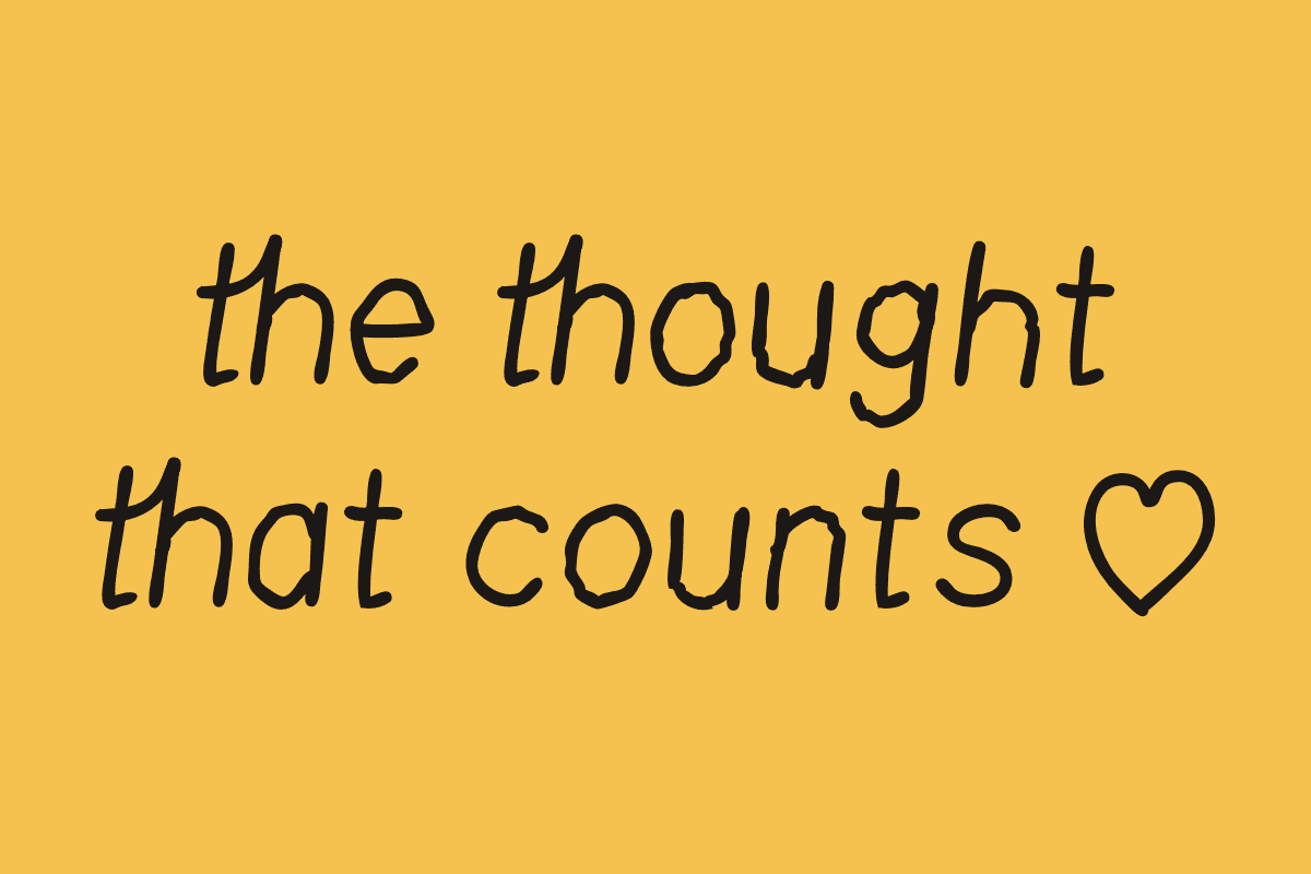 דוגמה בפונט: ״the thought that counts״ ואחריו לב. ה־th מחוברת, ו־<3 הופך ללב.
